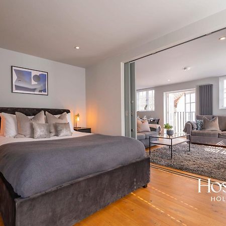 Modern Luxury Apartment In The Heart Of Henley Exteriör bild