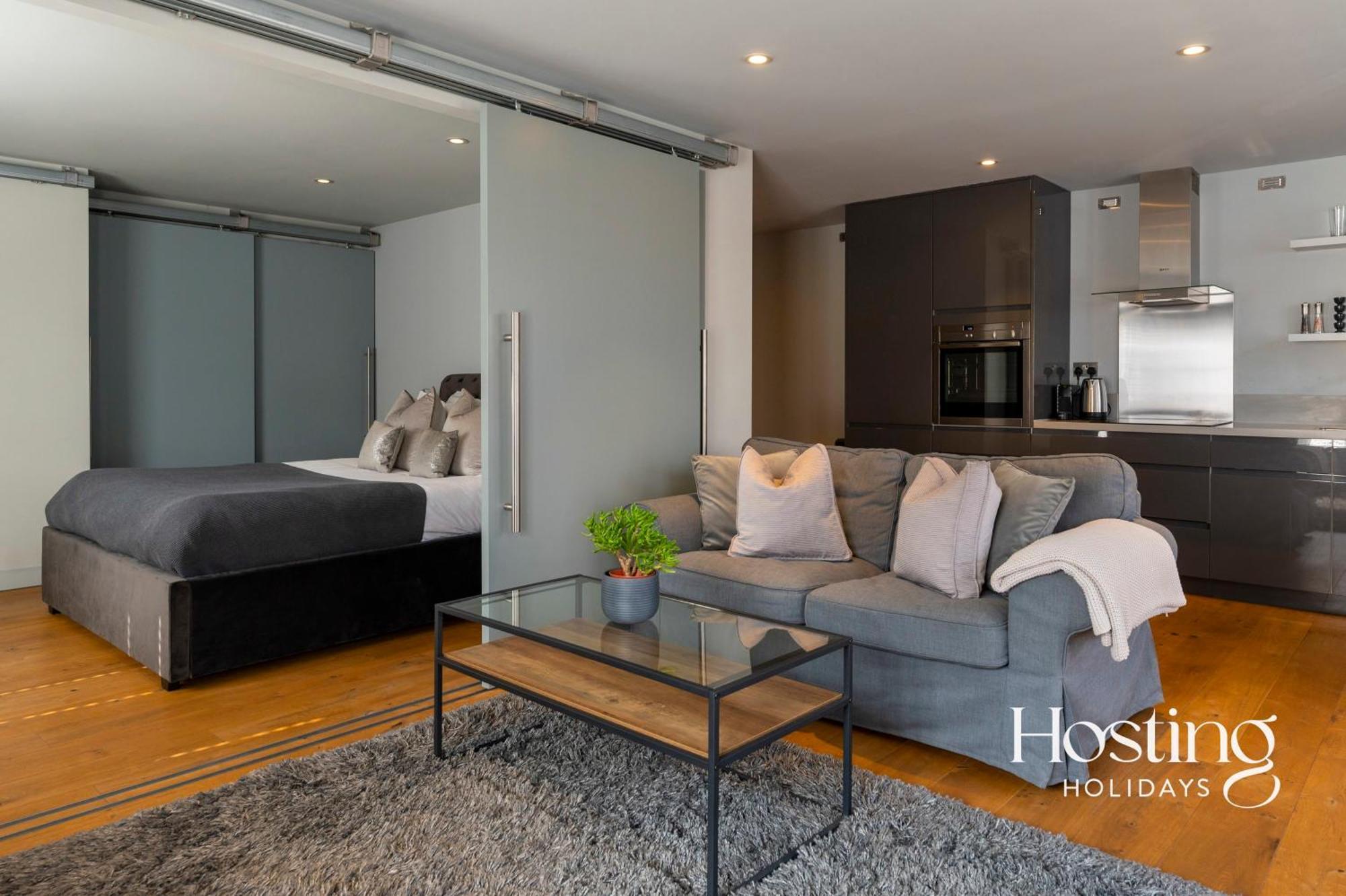 Modern Luxury Apartment In The Heart Of Henley Exteriör bild